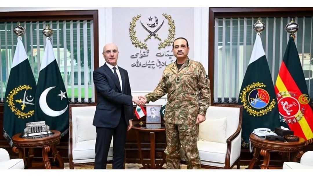 الحجار يبحث مع قائد الجيش الباكستاني دعم قدرات المؤسسات الأمنية اللبنانية