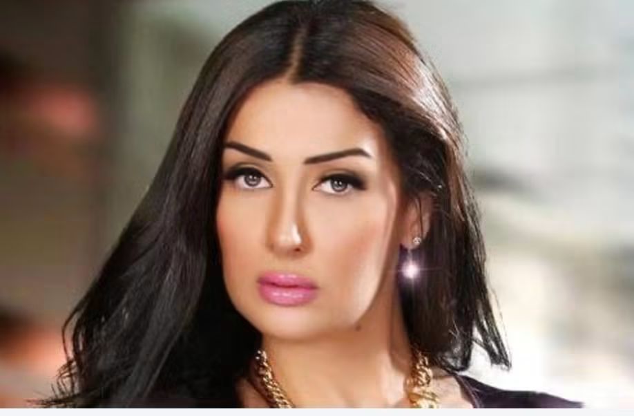 غادة عبد الرازق تعتذر عن عشماوي.. ومحمد رمضان يعلق بجملة غامضة