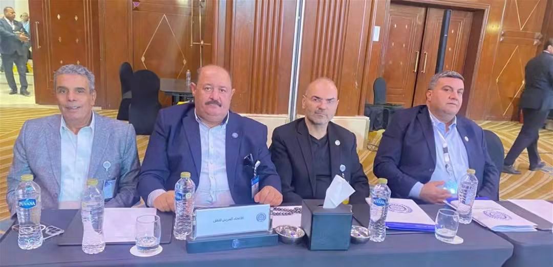 لقاء بين الوفدين النقابي الشمالي والسوري المشاركين في مؤتمر العمل العربي في القاهرة