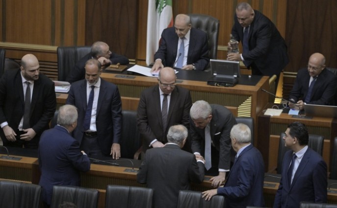 جلسة مساءلة الحكومة تعزز الانقسام..    