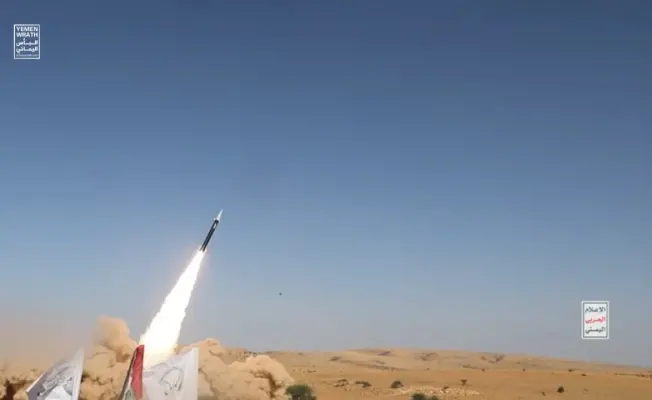 القوات اليمنية: استهدفنا شركة "أرامكو" في ينبع وقاعدة خميس مشيط بالعمق السعودي