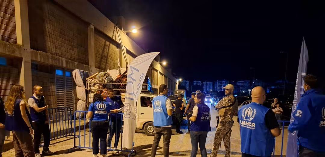 بالعودة المنظمة للنازحين السوريين