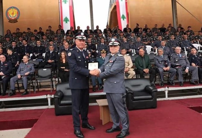 تخريج دورة "سيف الوطن" للتنشئة العسكرية والمسلكية لمأمورين متمرنين في مديرية أمن الدولة