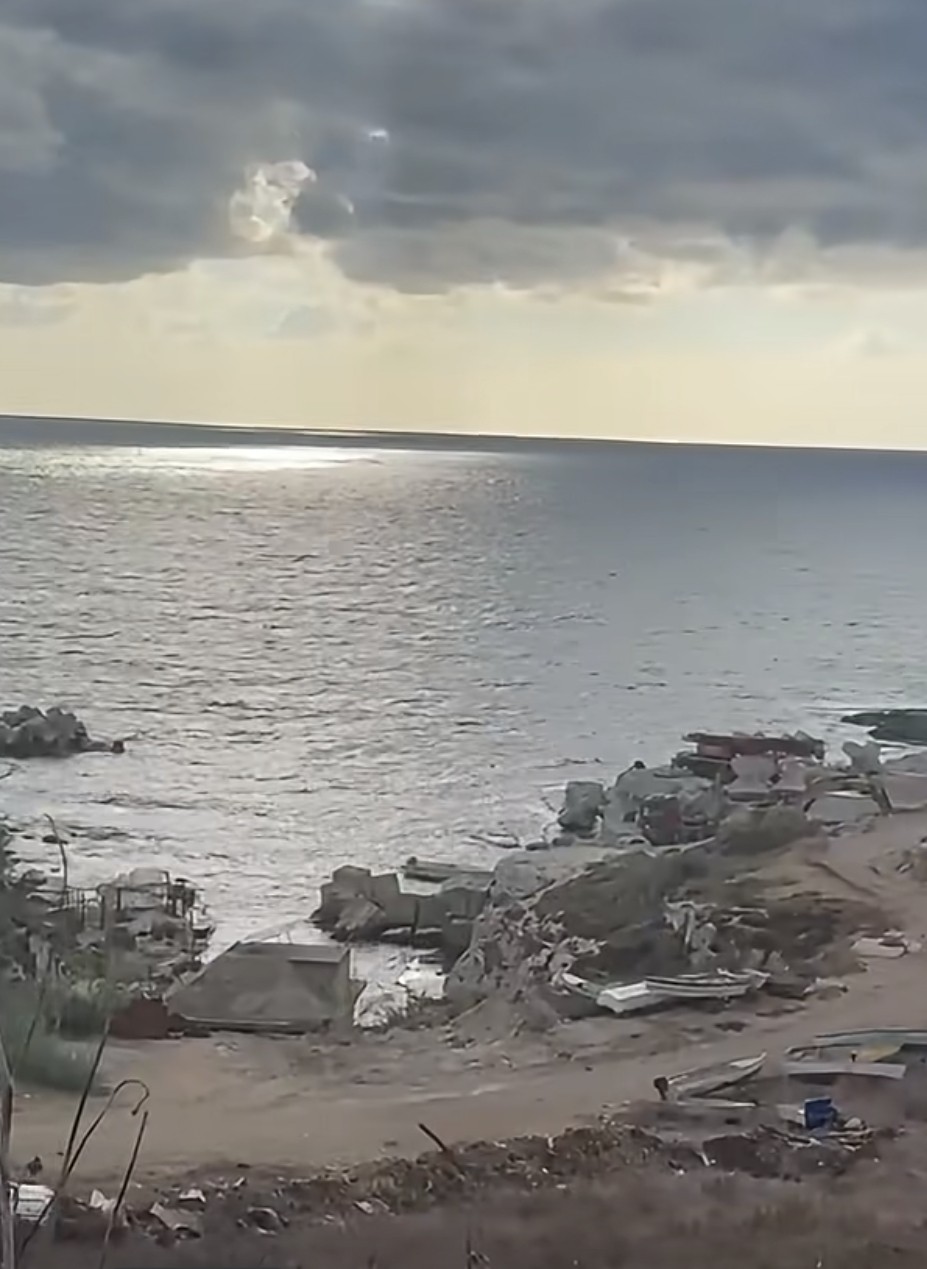 ماذا يجري في الروشة؟