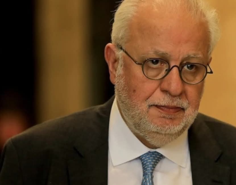 وزير العدل اللبناني عادل نصار في مؤتمر صحفي