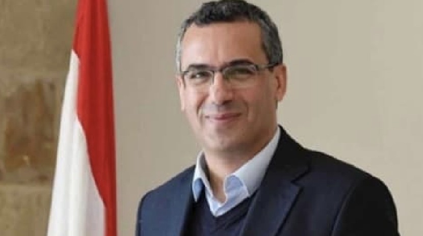 هاني يشكر CMA CGM على خفض كلفة شحن التفاح اللبناني: