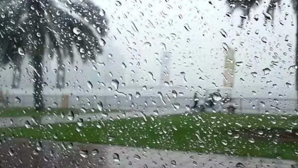 منخفض جوي يقترب من لبنان... أمطار غزيرة وبرق ورعد