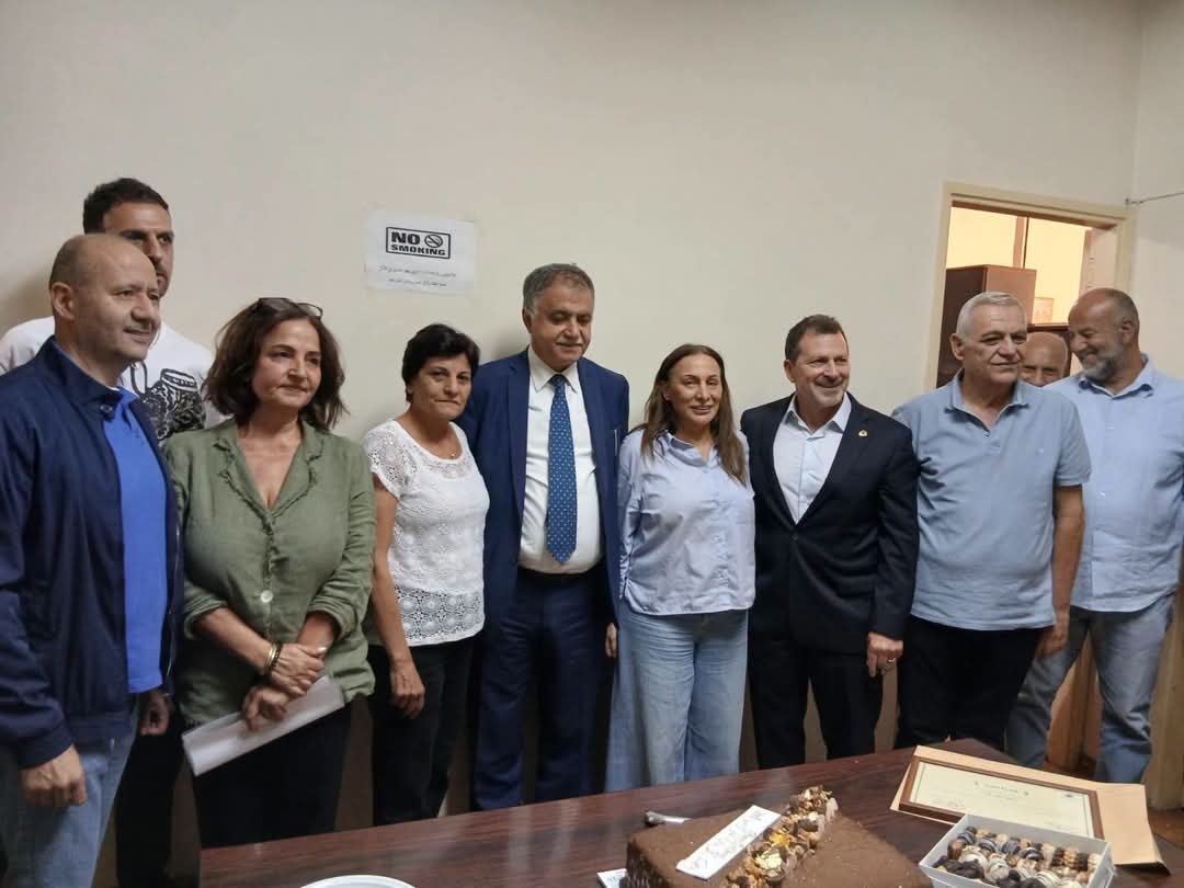 شحادة يكرّم رئيسة قسم التدقيق هاشمية رسلان لمناسبة إحالتها إلى التقاعد