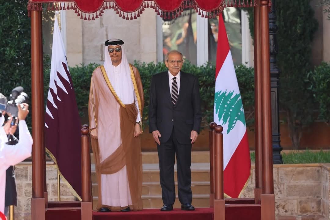 استقبال رسمي لرئيس الوزراء القطري في السراي الكبير