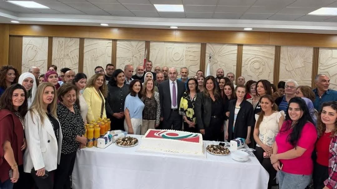 موظفو الإدارة المركزية احتفلوا بتعيين بدران رئيسًا للجامعة اللبنانية