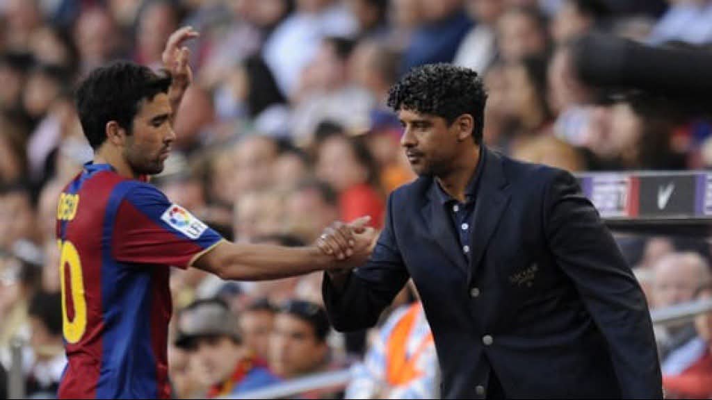 ريكارد يفاجئ العالم ويظهر في "الكلاسيكو" بعد غياب طويل