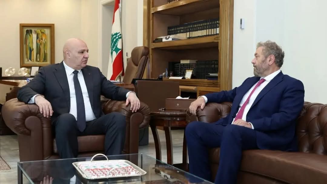 الرئيس عون يبحث مع افرام في ملف الكهرباء والتطورات الإقليمية