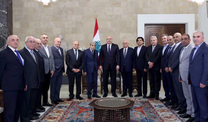 لقاءات نيابية واقتصادية وبيئية في قصر بعبدا،