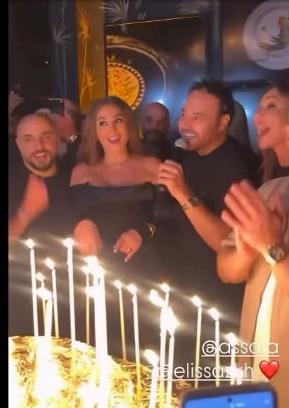 إليسا تطلق الإعلان الترويجي لألبومها الجديد هدية لجمهورها في يوم ميلادها